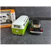 Image 5 : Die Cast 1959 & 1967 Volkswagen Beetle & Volkswagen Samba Van