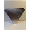 Image 3 : Metal Yield Sign-20"x20"x20"