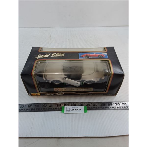 Maisto In Box 1:18 Scale Porsche 911 Speedster