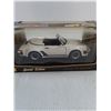 Image 2 : Maisto In Box 1:18 Scale Porsche 911 Speedster