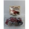 Image 2 : Case IH In Box "World Pork Expo 2007"  1:16 Scale 460 International Tractor w/Loader