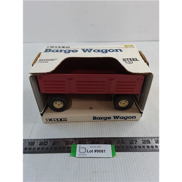 ERTL In Box 1:16 Scale Barge Wagon