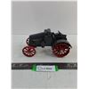 Image 1 : Die-Cast Replica 1930's International 8-16 Kerosene Farm Tractor - Approx 1:20 Scale