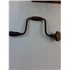 Image 3 : (2) Vintage Hand Brace Drills and 24"  Wooden Level