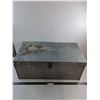 Image 1 : * Galvanized Metal Lockable Chest - 30x16x12" - Pickup Only