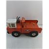 Image 2 : Vintage Tonka "CAA" Tow Truck - 17x8x9"