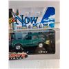Image 3 : Road Champs Collectibles-1:43 1955 and 1997 Chevrolet-NIB