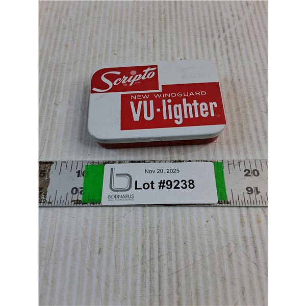 Vintage Scripto Vu-Lighter with North Saskatchewan Regiment