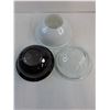 Image 2 : (3) Pyrex Mixing Bowls - 9.5", 8", 8" Diameters