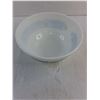 Image 2 : Pyrex "Horizon Blue" Mixing Bowl - 9" Diameter
