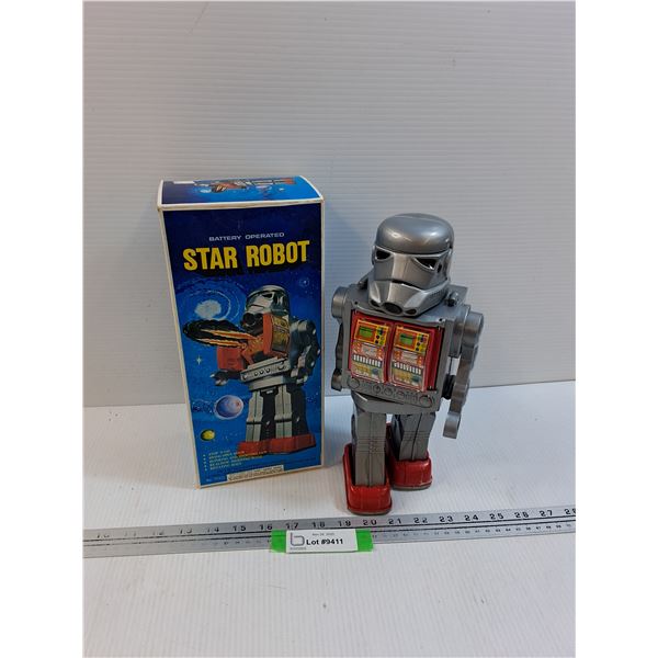 Vintage Star Robot Toy w/ Box - Needs Batteries