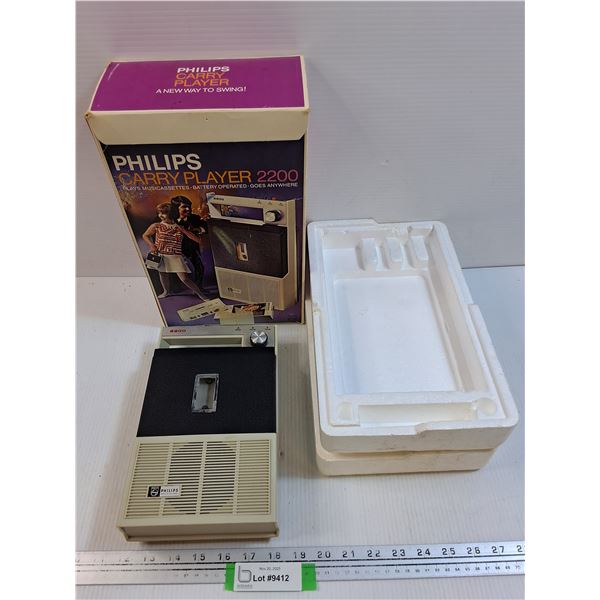 Vintage Philips Carry Player - Model 2200