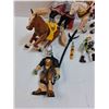 Image 2 : (6) The Legend of Zelda Figurines & Horses