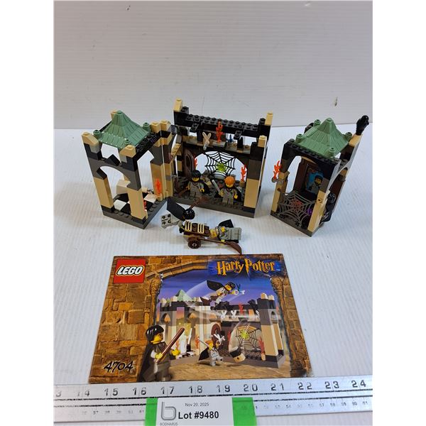 Harry Potter Lego w/Manual - #4704 - As Is