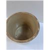 Image 2 : Vintage Crock - 7.5" x 7.5"