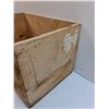 Image 4 : "Big Chief" Wooden Canadian Apple Crate - 12" x 19" x 11" - Preferred Pick-Up