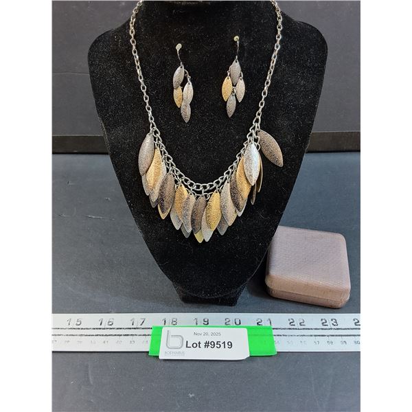 Vintage Necklace & Earring Set