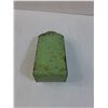 Image 4 : Vintage Metal Match Box Holder - Green - 6" x 3.5" x 3.5"