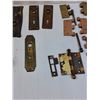 Image 4 : Vintage Door Handle Hardware Lot: Door Knobs, Hinges, Face Plates