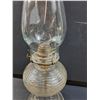 Image 3 : White Star Kerosene/Oil Lamp w/Hurricane Shade - 17" x 5.5"