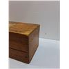 Image 2 : Vintage Gold Label Dispensing Box - 14" x 6" x 5"