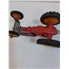 Image 4 : Die Cast Massey Ferguson  - No 135 - 1:32 Model Scale - Some Wear