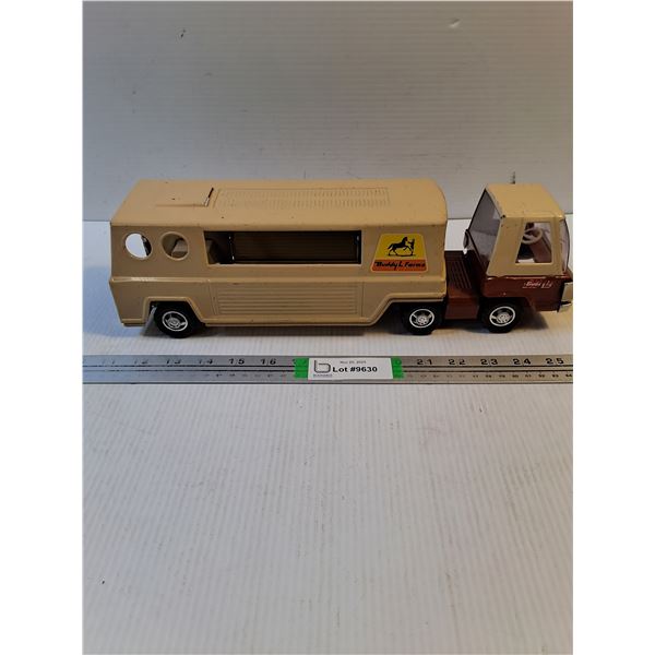 Vintage Buddy L Truck and Horse Trailer-missing back door-15" long