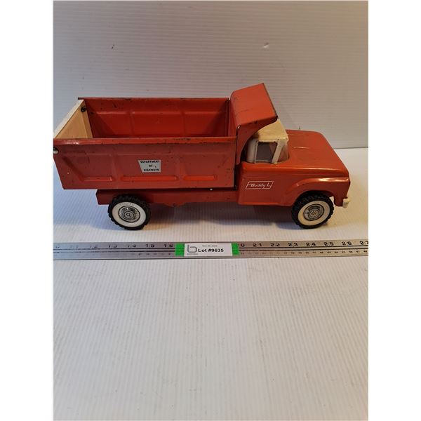 Vintage Buddy L Dump Truck-loose back wheels