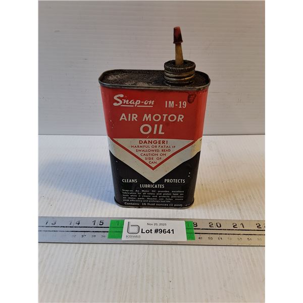 Vintage Snap-On Air Motor Oil Tin-has some contents-cannot ship