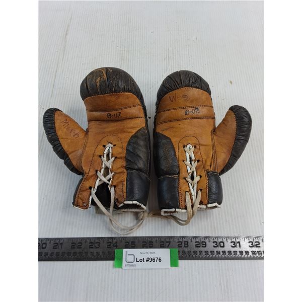 Vintage Pair of P.T.C. 130 6-oz. Boxing Gloves