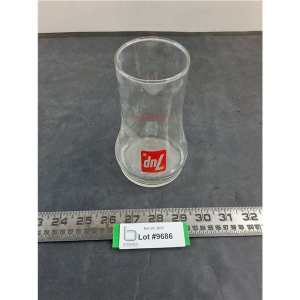 Vintage 7UP "The Uncola" Glass