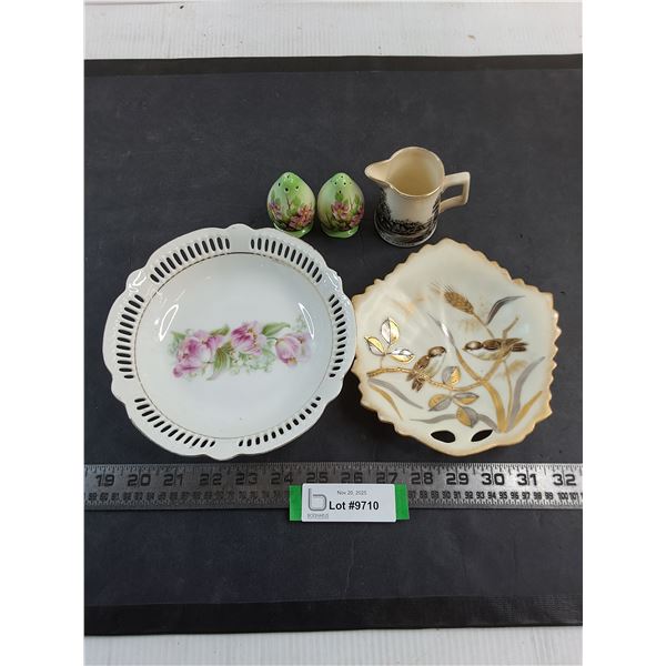 (2) Ceramic Trinket Dishes, Spice Shakers, Creamer