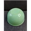 Image 2 : Vintage Jadeite Glass Mixing Bowl