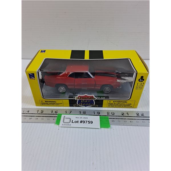 Chevy Camaro Die Cast Car in Box - 1:32 Model Scale