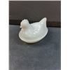 Image 2 : Milk Glass Hen on Nest - 4.5" x 3.5" x 3"