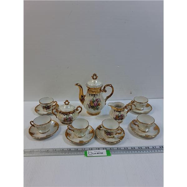 Gold Gilded Floral Theme Tea Set: Tea Pot, Sugar & Creamer Set, (6) Teacup & Saucer Set