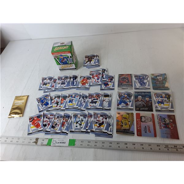 Upper Deck 2025-26 MVP Hockey Cards