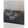 Image 2 : (3) Glass Measuring Cups