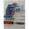 Image 2 : Fuller 10-Piece Set of Screwdrivers, 20mm Chisel
