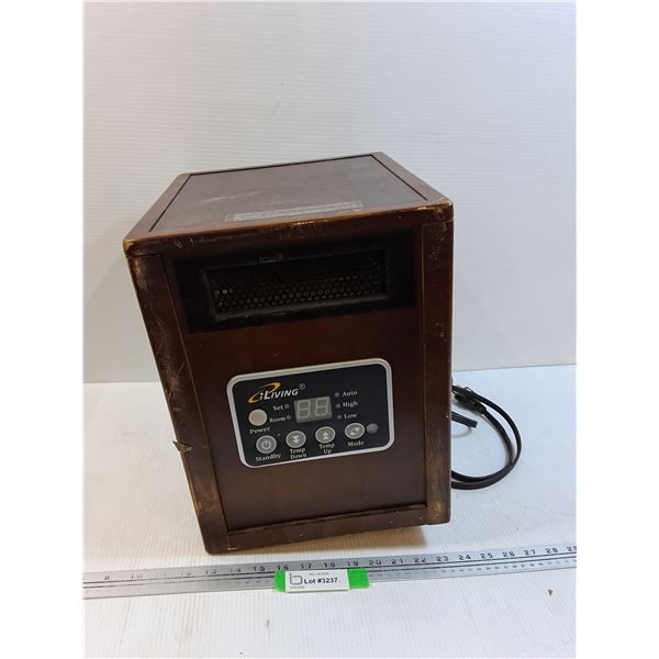 I Living Heater - Wheels Broken - Powers On - 13" x 11" x 14" - CANNOT SHIP