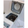 Image 3 : Black & Decker Bread Maker, Powers On, As Is, PICKUP PREFERRED