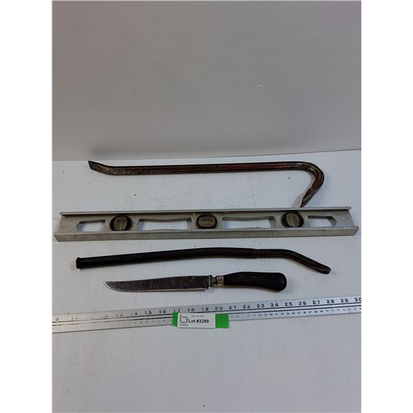 Level, (2) Pry Bars, Knife - Preferred Pick-Up
