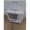 Image 6 : *Vissani Dehumidifier - Powers On, As Is 19" x 10" x 20", Cannot Ship