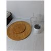 Image 3 : Wine Tumblers, Microwave Plate, Lazy Susan