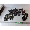 Image 1 : Ice Gripper Soles & Roller Skate Wheels
