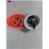 Image 2 : Safety Lot (Hard Hats - 1 New, Glasses, Vest - Size Large)