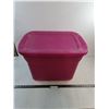 Image 1 : Sterilite Storage Bin - 24x18.5x16" - Pickup Only