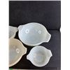Image 3 : (4)  PYREX Milk Glass Bowls