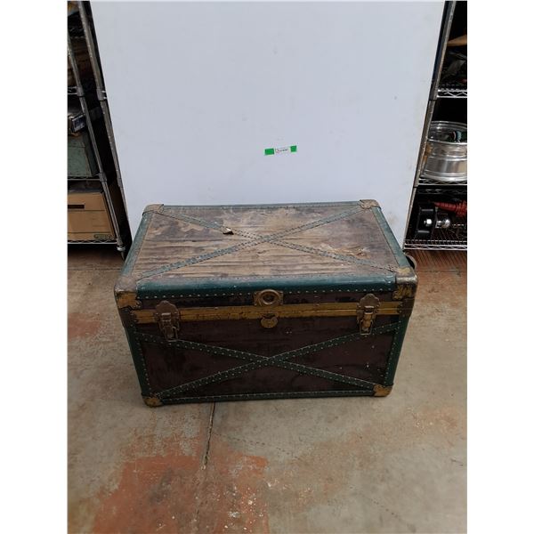 *Vintage Trunk 36" x 22" x 20", Cannot Ship
