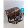 Image 4 : Marsand Leather Camera Bag 9" x 5" x 7", Trivial Pursuit Young Player Edition Game